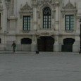 Lima – Futebol e Eleição Cheguei em Lima no fim de semana da eleição presidencial, data importante para a política do país. A cidade estava cinza e fria. Pensava na mesma latitude no Brasil, costa...<div class="addthis_toolbox addthis_default_style addthis_" addthis:url='http://errante.com.br/lugares/america/lima-futebol-e-eleicao/' addthis:title='Lima – Futebol e Eleição ' ><a class="addthis_button_preferred_1"></a><a class="addthis_button_preferred_2"></a><a class="addthis_button_preferred_3"></a><a class="addthis_button_preferred_4"></a><a class="addthis_button_compact"></a></div>
