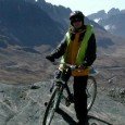 Bicicleta até Coroico Já tinha visto na televisão, bem como encontrado com pessoas que fizeram o passeio. Então, resolvi fazer um tour de bicicleta na estrada considerada “a mais perigosa do mundo”, de...<div class="addthis_toolbox addthis_default_style addthis_" addthis:url='http://errante.com.br/lugares/america/bicicleta-ate-coroico/' addthis:title='Bicicleta até Coroico ' ><a class="addthis_button_preferred_1"></a><a class="addthis_button_preferred_2"></a><a class="addthis_button_preferred_3"></a><a class="addthis_button_preferred_4"></a><a class="addthis_button_compact"></a></div>