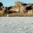 O tour começa em Colcachi, uma cidade na beira do salar que vive da exploração do sal. Vimos um pouco do processo de sal, a retirada, a secagem e o...<div class="addthis_toolbox addthis_default_style addthis_" addthis:url='http://errante.com.br/america/tour-do-salar-de-uyuni-ate-o-chile/' addthis:title='Tour do Salar de Uyuni até o Chile ' ><a class="addthis_button_preferred_1"></a><a class="addthis_button_preferred_2"></a><a class="addthis_button_preferred_3"></a><a class="addthis_button_preferred_4"></a><a class="addthis_button_compact"></a></div>