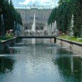 São Petersburgo e Peterhof Um dos lugares mais incríveis daqui é o metrô. A descida para a estação é numa escada rolante enorme, a mais longa e íngreme que vi em minha vida. A...<div class="addthis_toolbox addthis_default_style addthis_" addthis:url='http://errante.com.br/lugares/europa/sao-petersburgo-e-peterhof/' addthis:title='São Petersburgo e Peterhof ' ><a class="addthis_button_preferred_1"></a><a class="addthis_button_preferred_2"></a><a class="addthis_button_preferred_3"></a><a class="addthis_button_preferred_4"></a><a class="addthis_button_compact"></a></div>