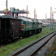 Trem de Moscou – Varsóvia passando por Belarussia Estava um pouco preocupada com a viagem de Moscou à Varsóvia, seriam 20 horas de trem. Comprei uma passagem de primeira classe pois são só duas camas. O problema é...<div class="addthis_toolbox addthis_default_style addthis_" addthis:url='http://errante.com.br/lugares/europa/trem-de-moscou-varsovia-passando-por-belarussia/' addthis:title='Trem de Moscou – Varsóvia passando por Belarussia ' ><a class="addthis_button_preferred_1"></a><a class="addthis_button_preferred_2"></a><a class="addthis_button_preferred_3"></a><a class="addthis_button_preferred_4"></a><a class="addthis_button_compact"></a></div>