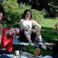 Berlim A chegada em Berlim foi ótima, já no primeiro dia encontrei um amigo, Pepe, e fomos ao parque. O domingo foi piquenique no Tiergarden com seus amigos ingleses, australianos, americanos,...<div class="addthis_toolbox addthis_default_style addthis_" addthis:url='http://errante.com.br/lugares/europa/berlim/' addthis:title='Berlim ' ><a class="addthis_button_preferred_1"></a><a class="addthis_button_preferred_2"></a><a class="addthis_button_preferred_3"></a><a class="addthis_button_preferred_4"></a><a class="addthis_button_compact"></a></div>